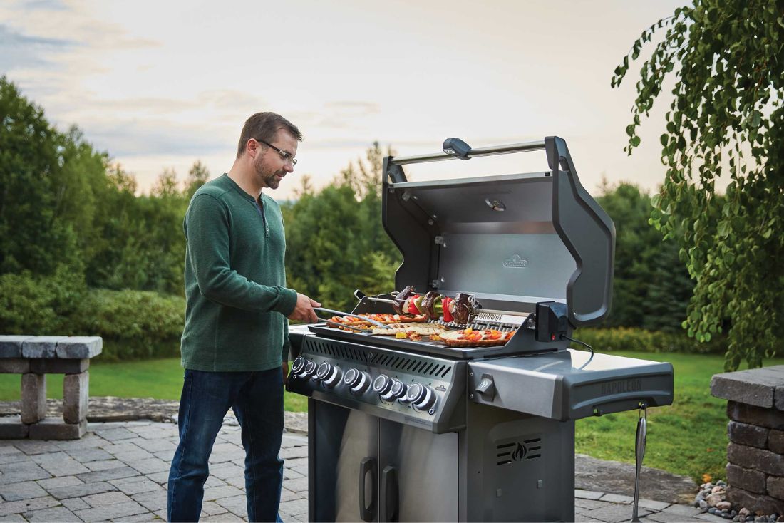 Napoleon Vs Weber - Who Is The Grill King? - Smoked Bbq Co