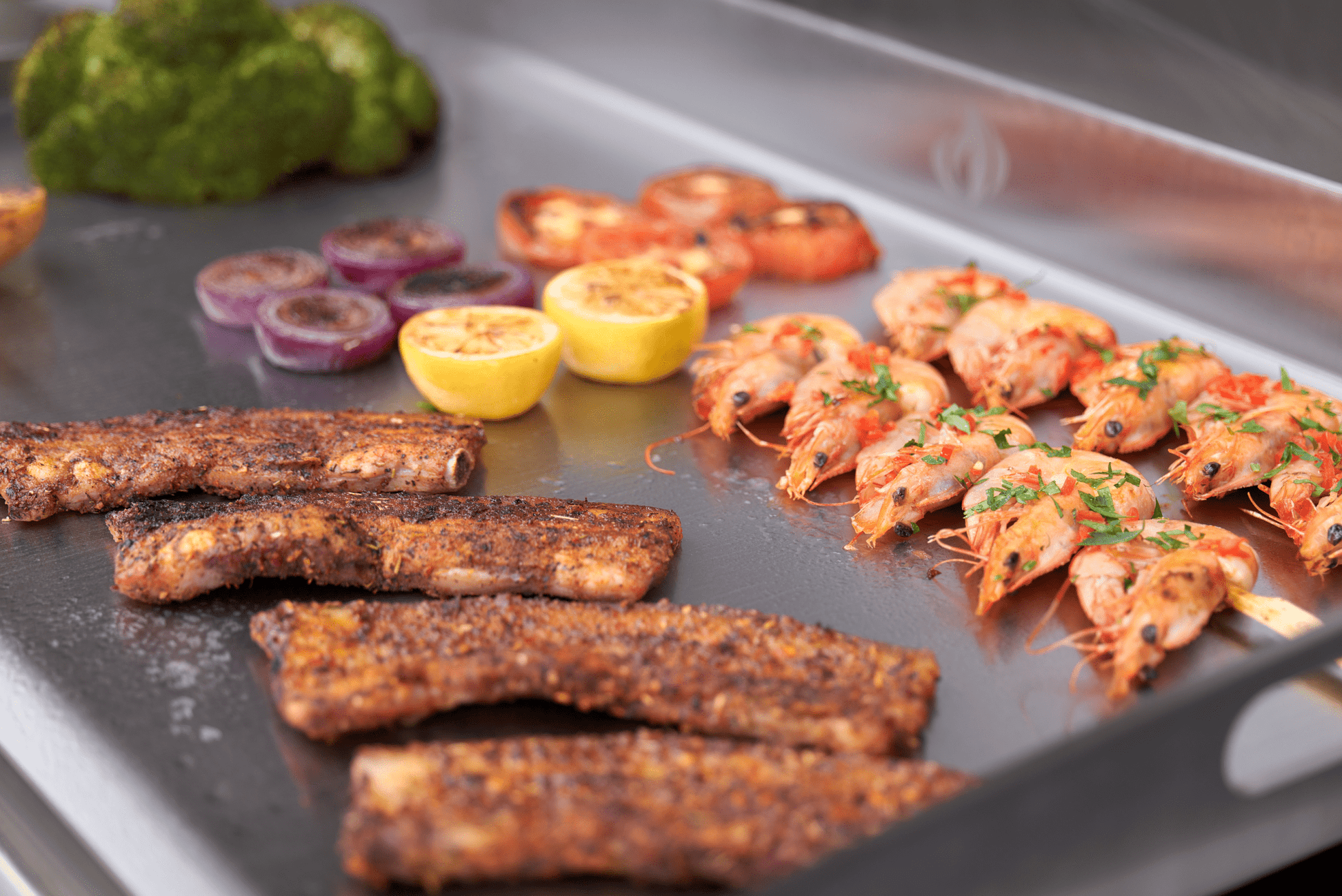 Napoleon Built - In 700 Series 32 Plancha Griddle BBQ - Smoked Bbq Co