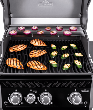 Napoleon Rogue Pro 425 Black 3 Burner BBQ with Infrared Sideburner - Smoked Bbq Co