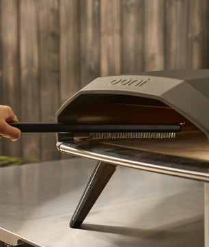 Ooni Pizza Oven Cleaning Brush - Short - Smoked Bbq Co