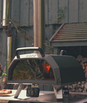 Ooni 'Karu 2 Pro' Multi-Fuel Pizza Oven