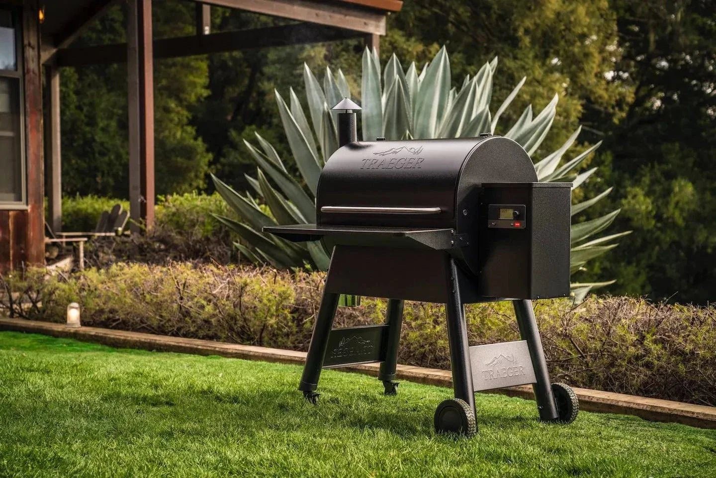 Traeger Pro 780 Pellet Grill - Smoked BBQ Co.