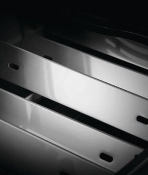 Napoleon Rogue Series 625 RXT With Infrared Side Burner - Easter Special Ends 11/4/23 - Smoked Bbq Co